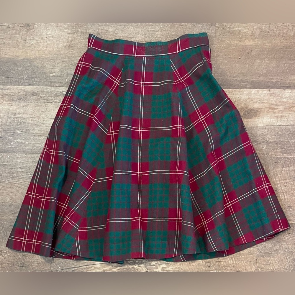 Vintage Viyella red green plaid tartan a-line pleated skirt size 25 S XS